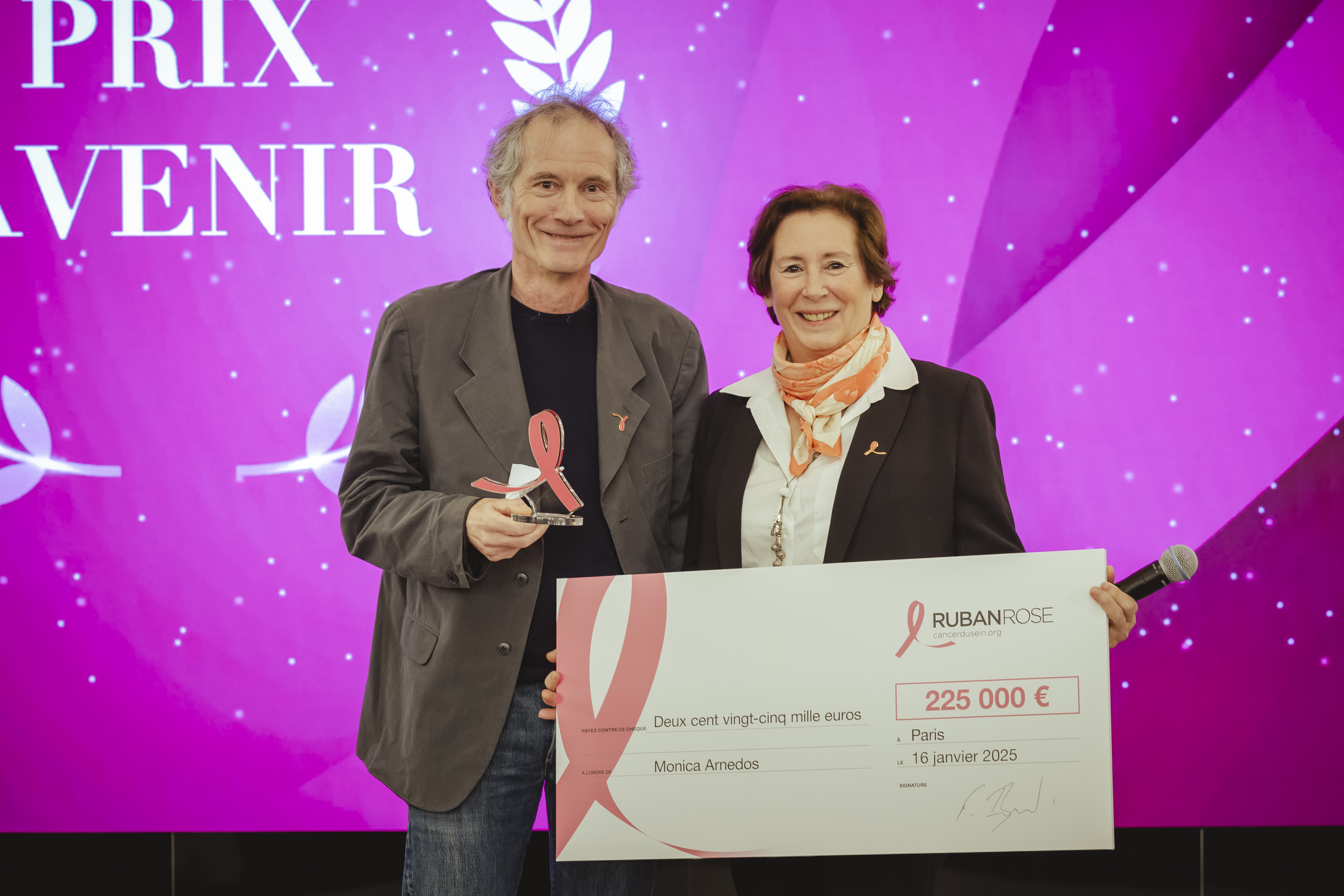 Octobre Rose 2025 01 16   Remise De Prix À L'Assemblée Nationale 93